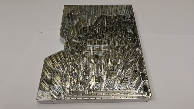 精密零件加工對使用機器設備有哪些要求？